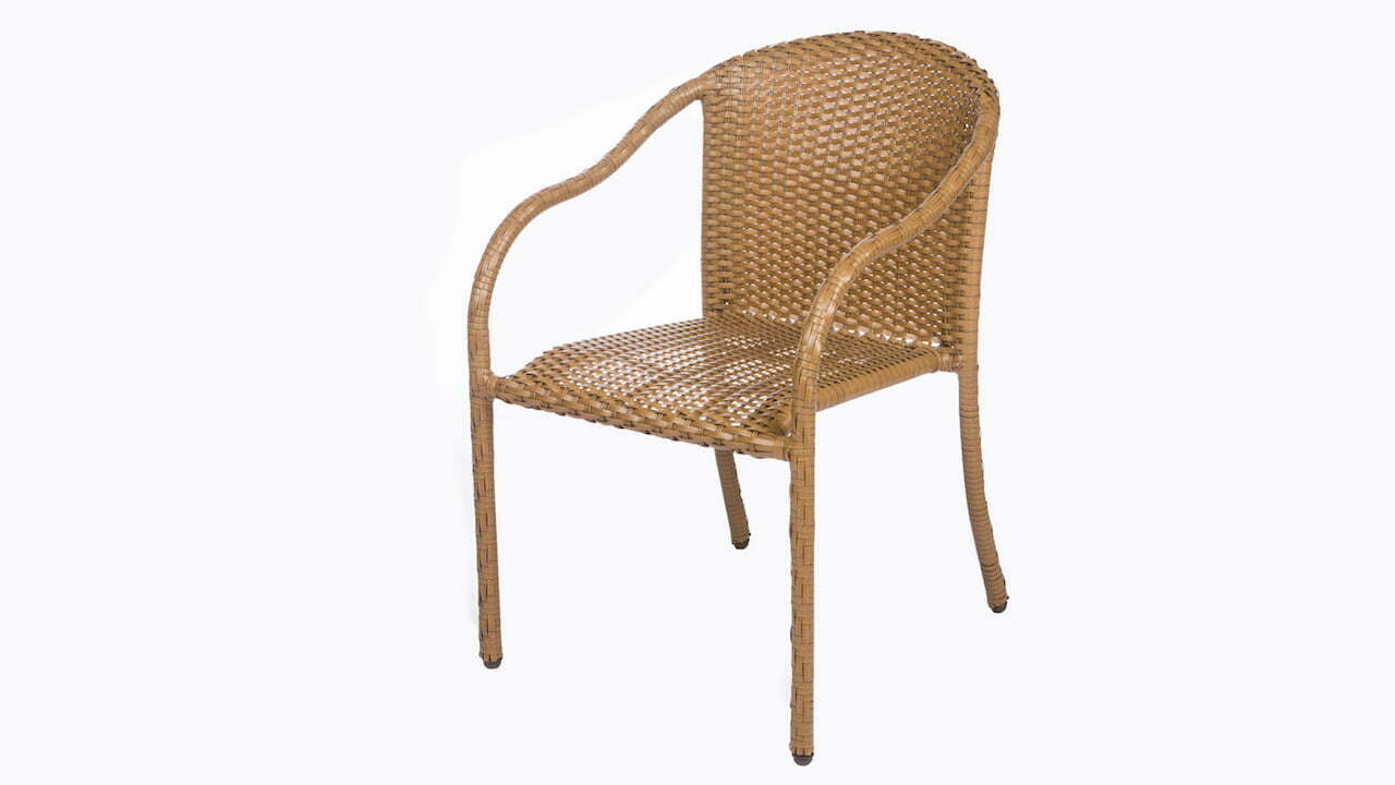 Holiday-Collection-Dining-Table-in-Saddle