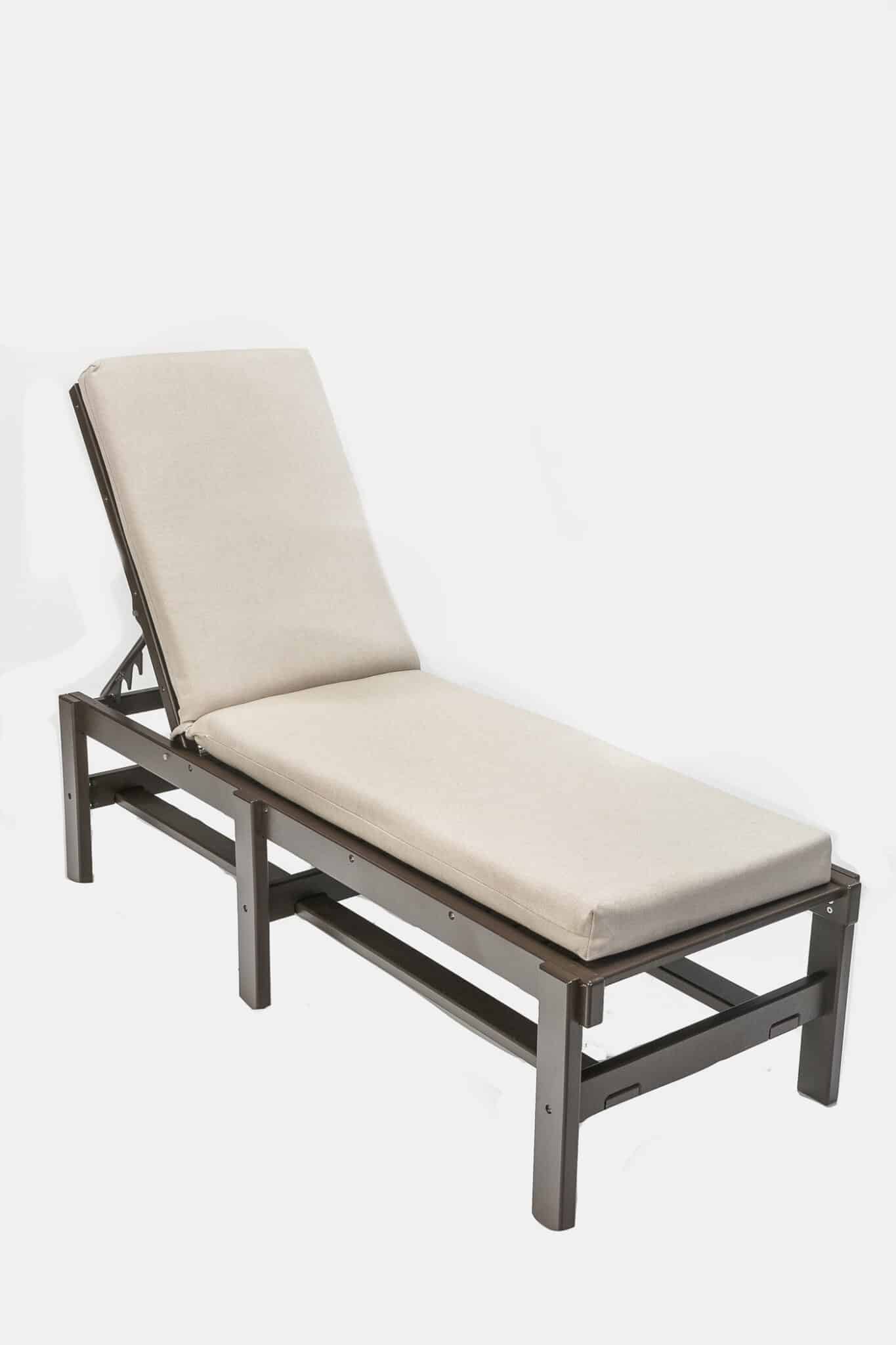 HOPETOWN ARMLESS CHAISE with cushion 27″ X 78″ X 43″