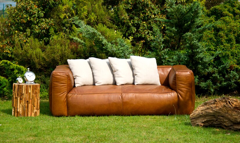Outdoor Loveseats
